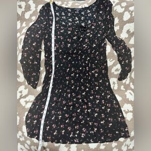 AMERICAN EAGLE SMOCKED LONG SLEEVE MINI DRESS